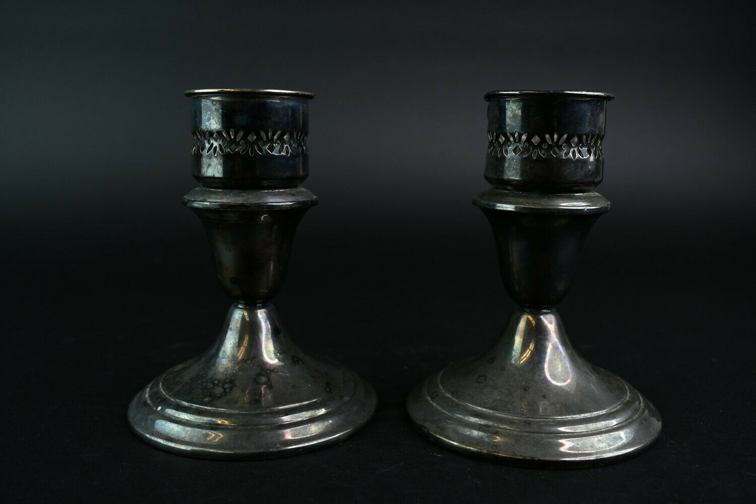 Set Of 2 Gorham Silver Plated Weighted YC 3003 Candle Holders W/Screw-On GI Tops