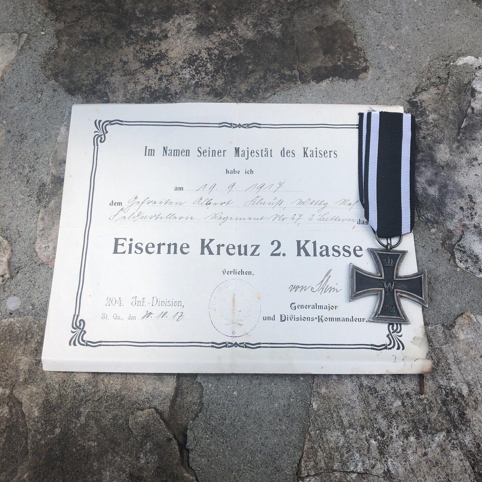 Wwi Ww1 German Prussian 1914 Iron Cross 2nd Class With Award Document