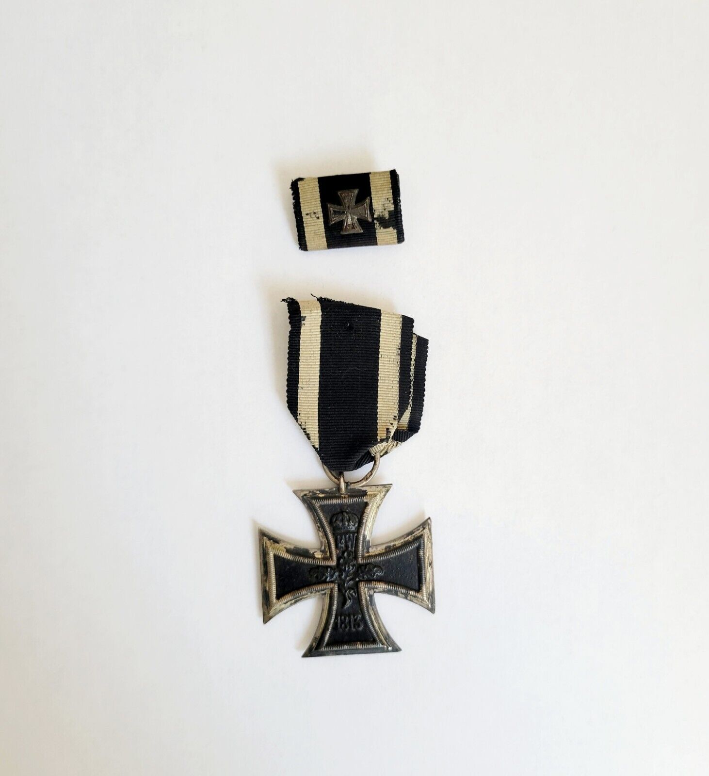 Original 1914 Ww1 German Iron Cross Medal With Pin And Ribbon.